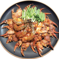 130. Spicy Assorted Seafood BBQ